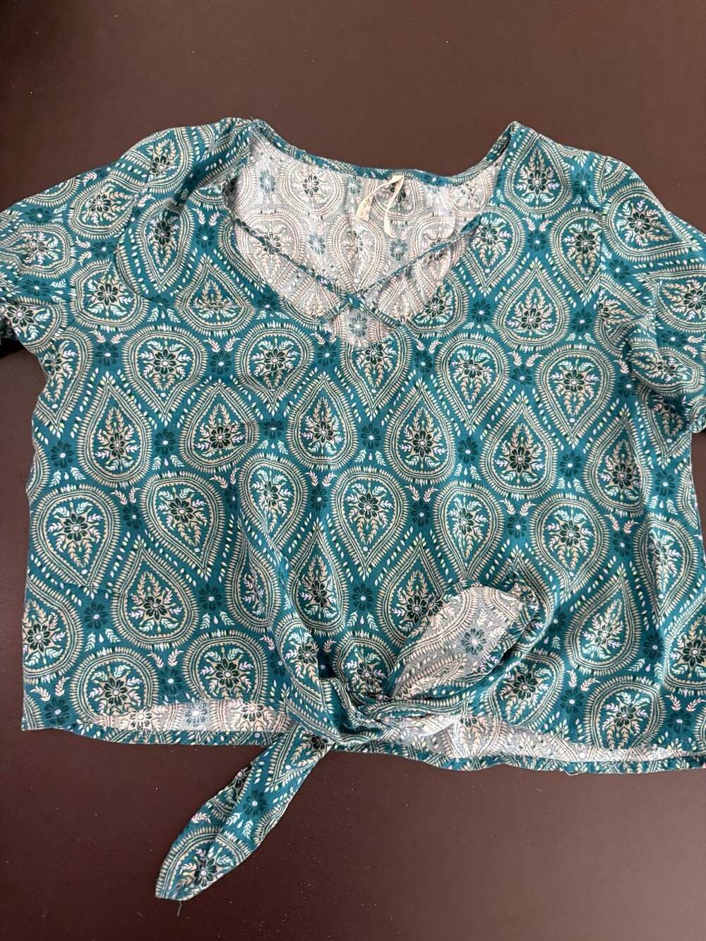 Mudd Women's Teal Paisley Print Tie-Front Short Sleeve Top Size L